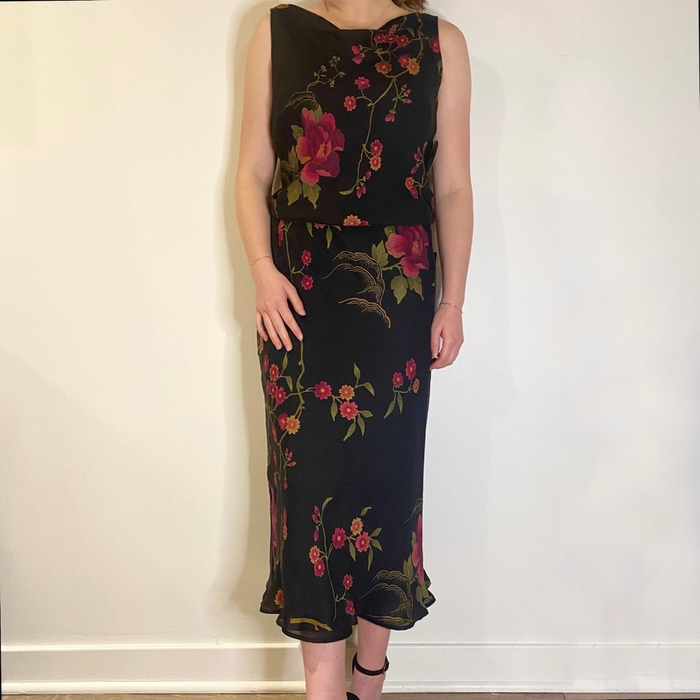 100% silk two-piece floral set size 6 90s vintage NWT black and red